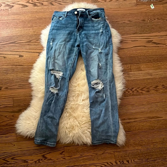 Ripped light wash straight jeans never worn - Picture 1 of 2
